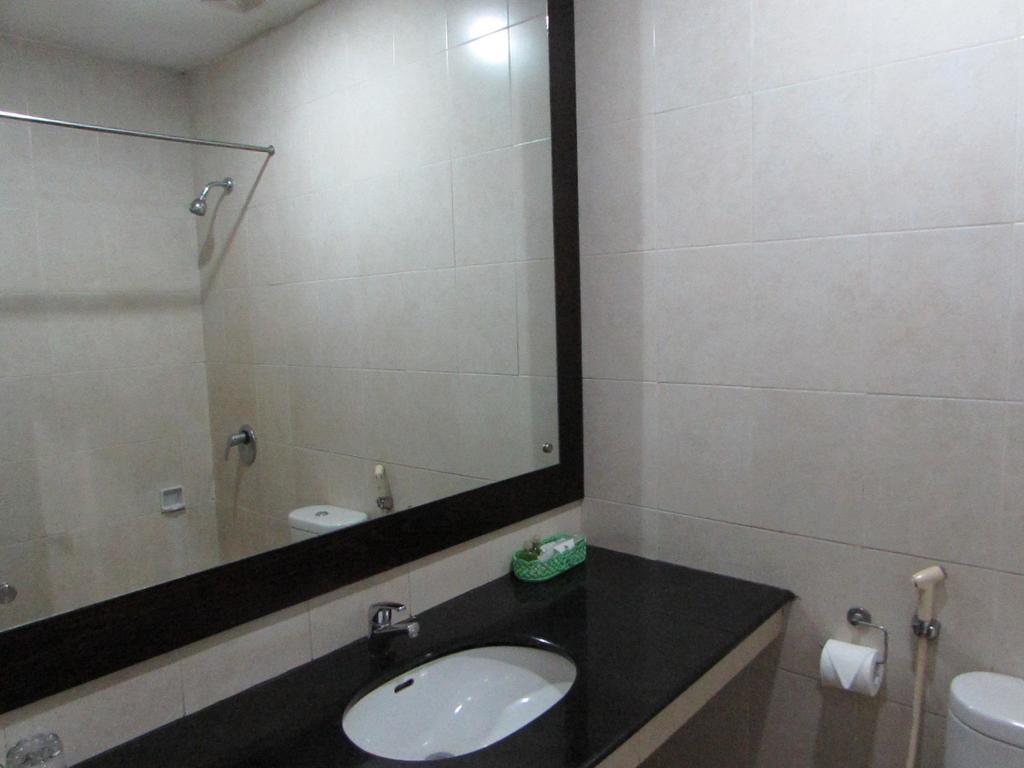 Hotel Wisata Palembang Room photo